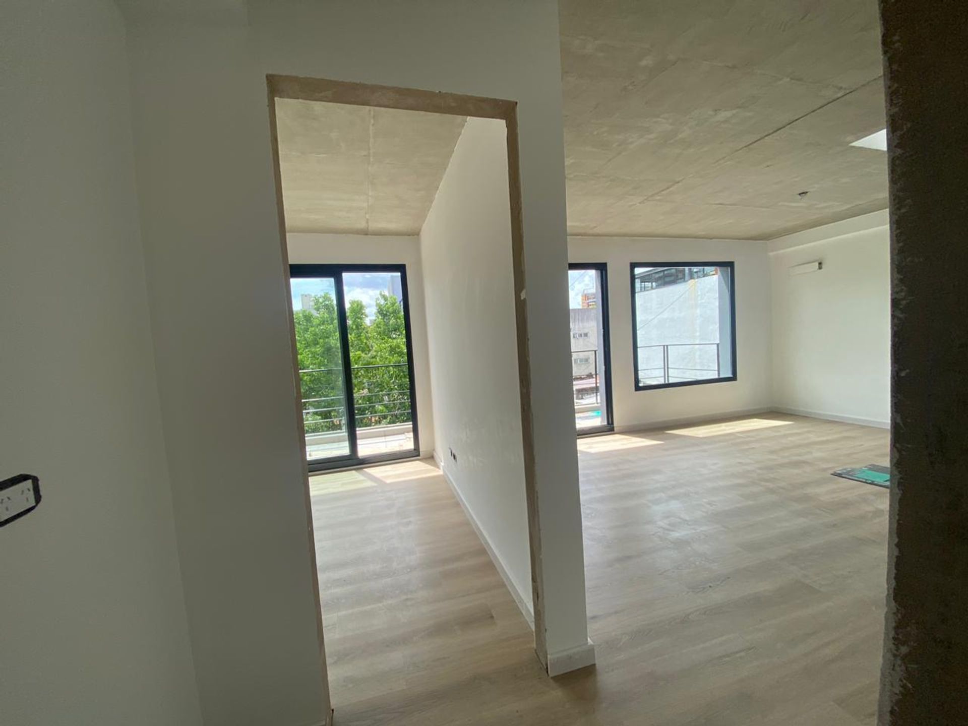 Departamento 2 Amb Venta Victoria Terraza Propia