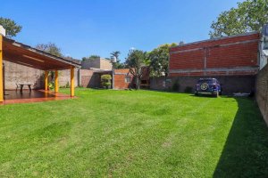 Pacheco Venta Hermosa Casa 3 amb. con lote 600 m2