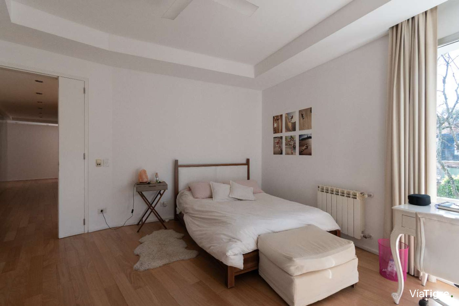 Vende casa Lomas de San Isidro 1928m 5 dorm pileta