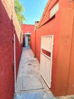 PH 4-room Apartment for Sale in Martínez with Garden
