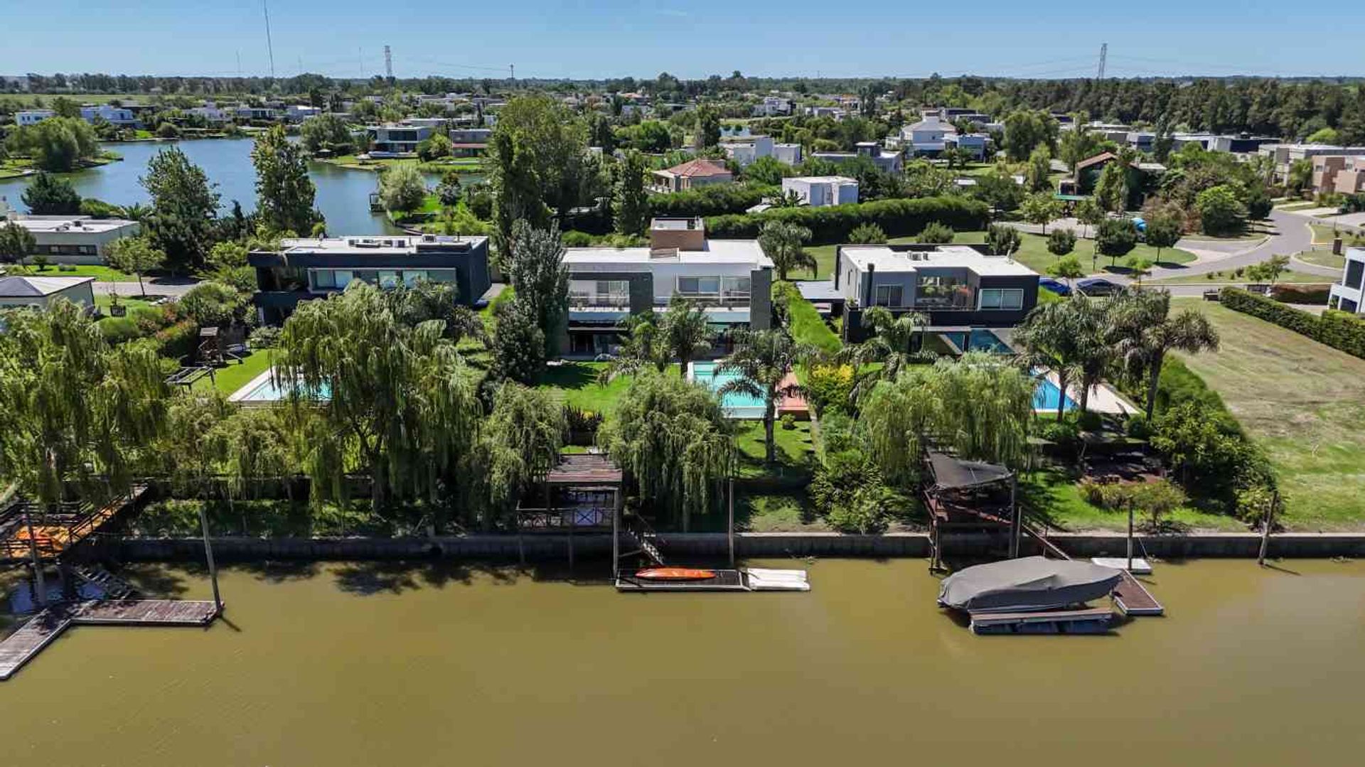 Venta Casa Al Rio San Benito - Impecable Estado