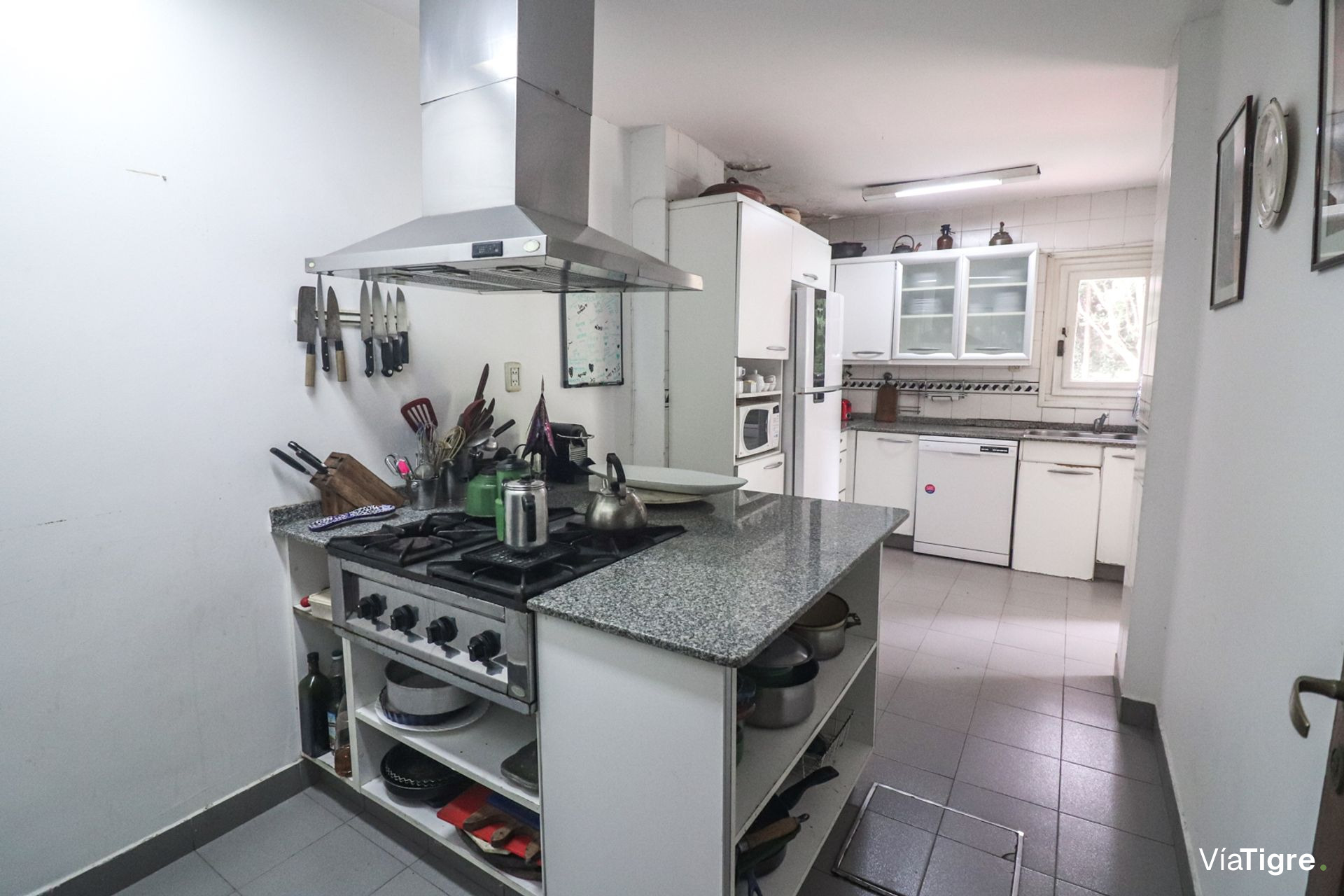 Casa en VENTA 6 amb. con Jardín - Vicente Lopéz