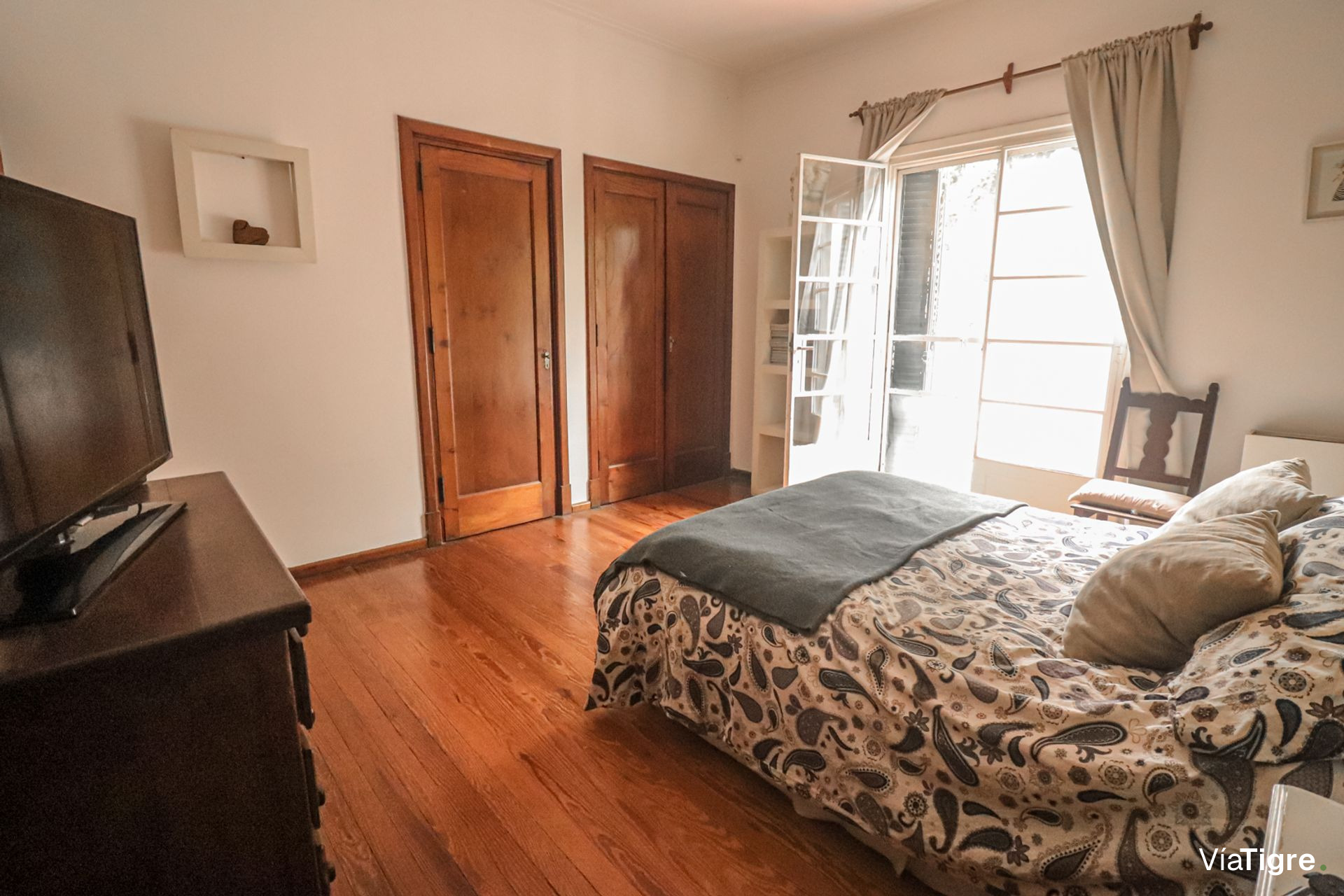 Casa en VENTA 6 amb. con Jardín - Vicente Lopéz