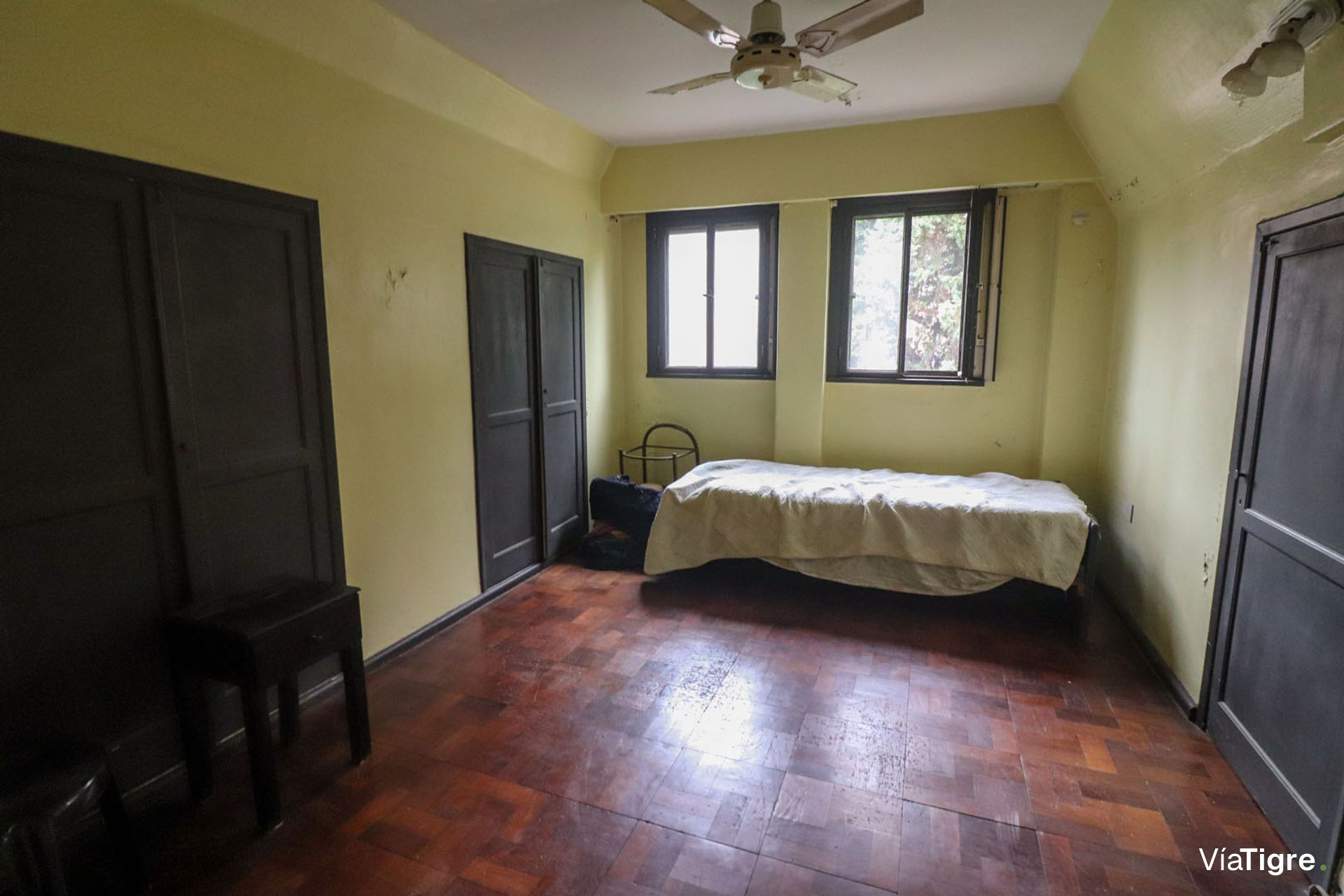 Casa en VENTA 6 amb. con Jardín - Vicente Lopéz