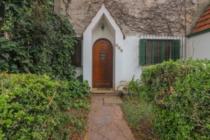 Casa en VENTA 6 amb. con Jardín - Vicente Lopéz