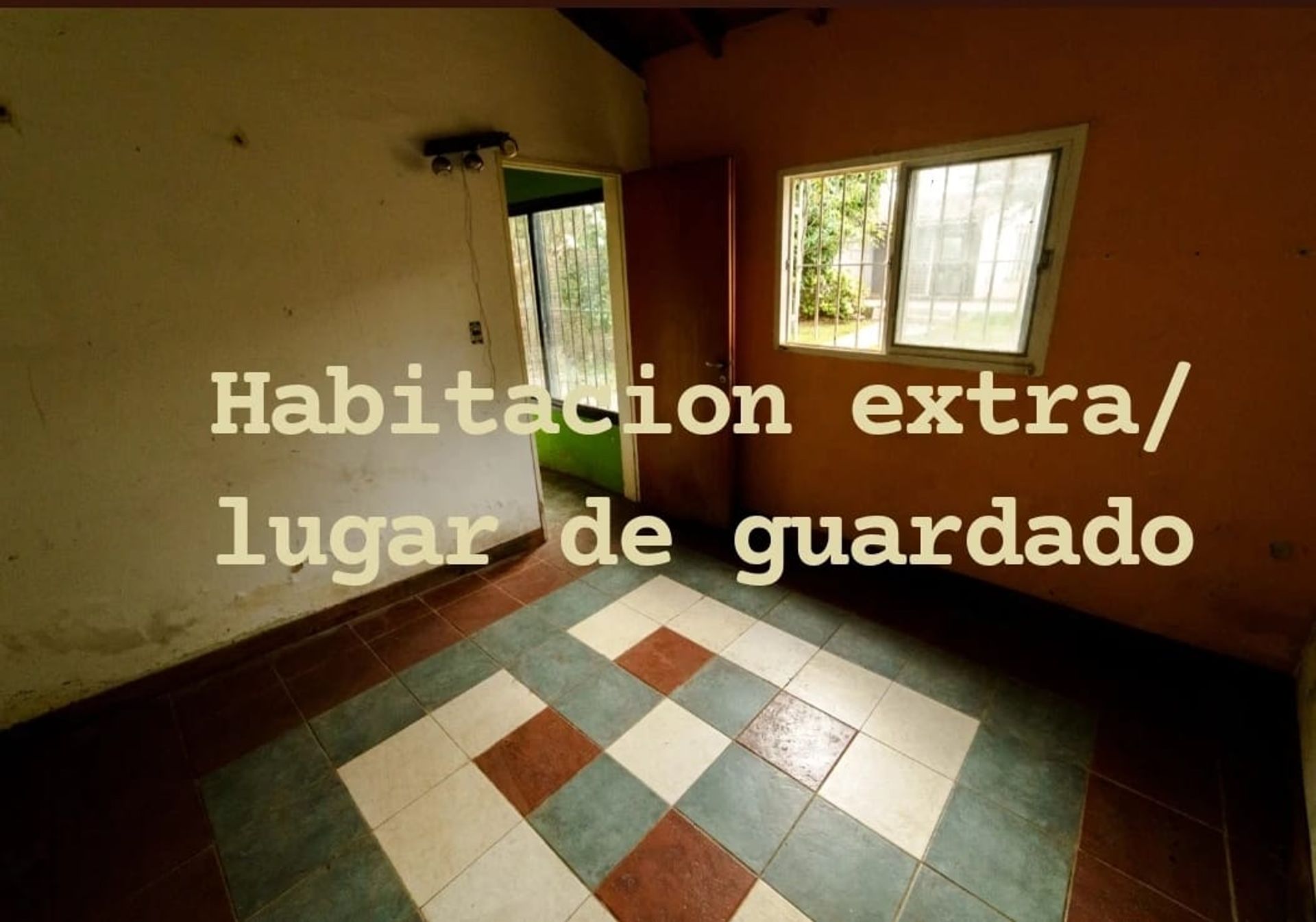 Venta casa parque/parrilla cinco amb. Carapachay