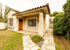 House for sale, Parque/Parrilla, 5 rooms, Carapachay