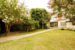 House for sale, Parque/Parrilla, 5 rooms, Carapachay