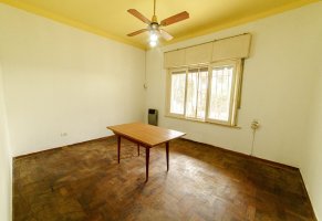 House for sale, Parque/Parrilla, 5 rooms, Carapachay