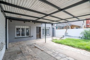 Venta Casa Ph 3 Dormitorios 2 Baños Cochera Jardin