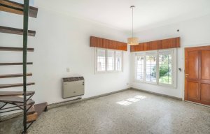 Venta Casa Ph 3 Dormitorios 2 Baños Cochera Jardin