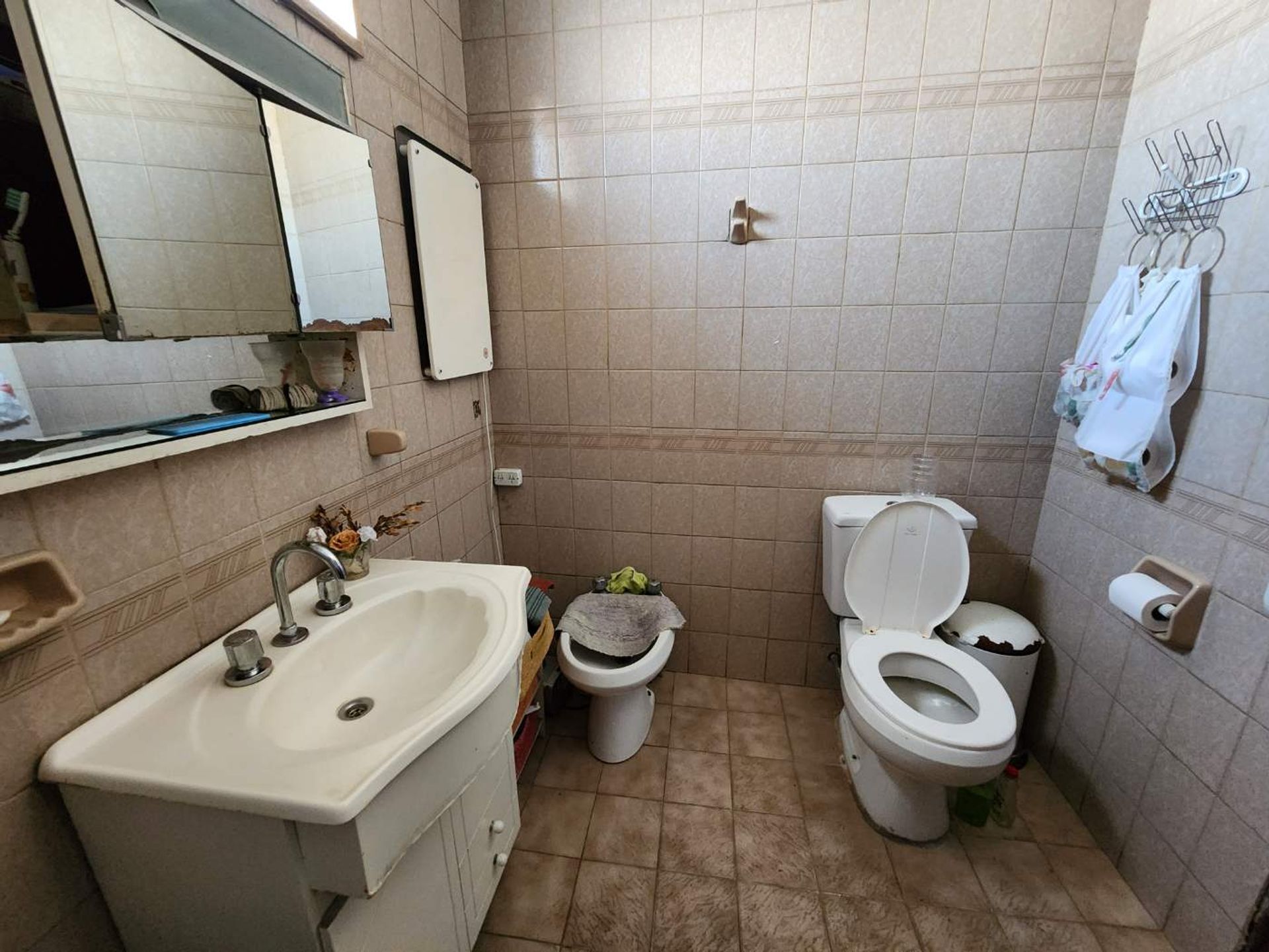 Venta Casa En Esquina Con Terraza