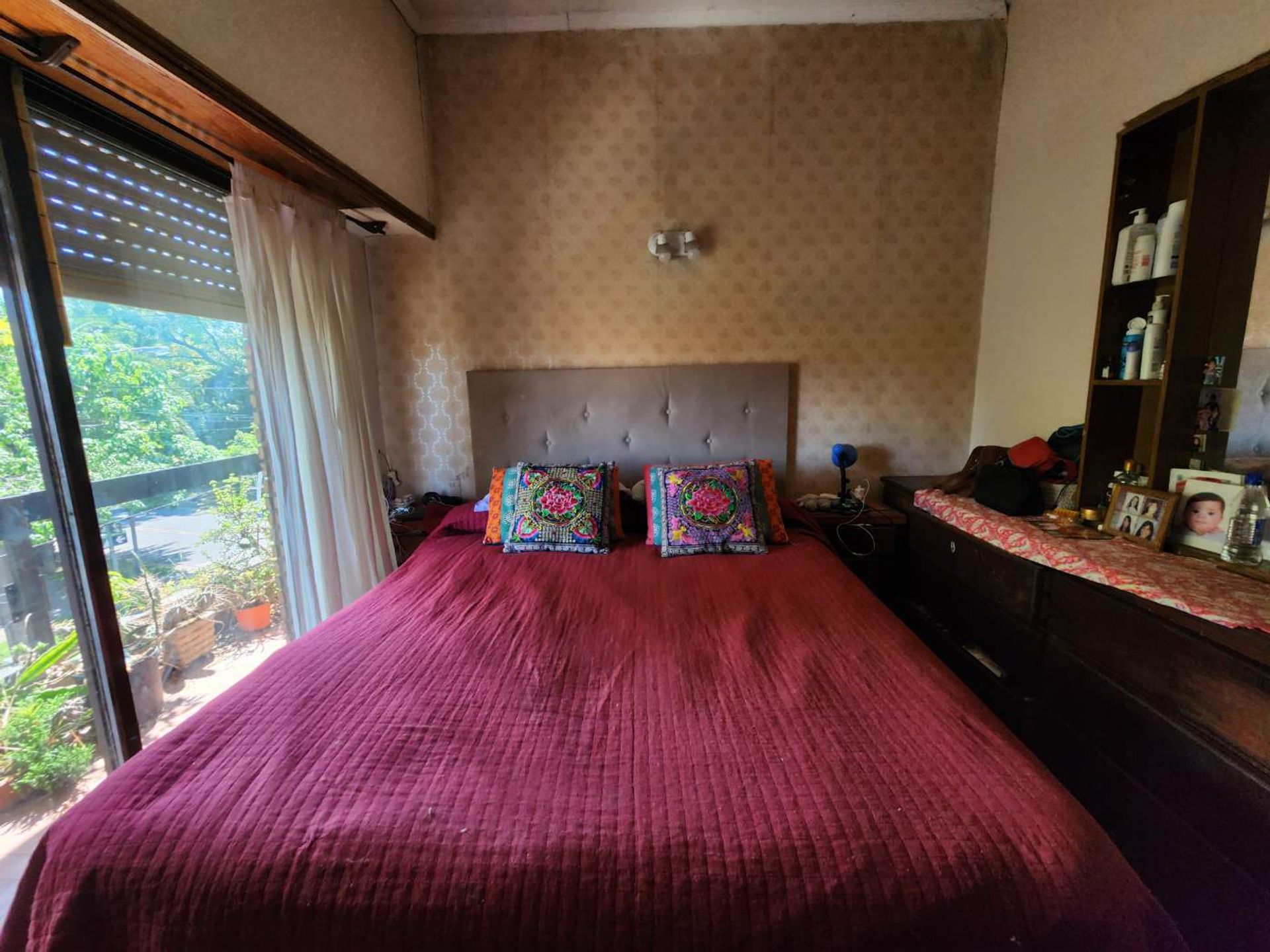 Venta Casa En Esquina Con Terraza