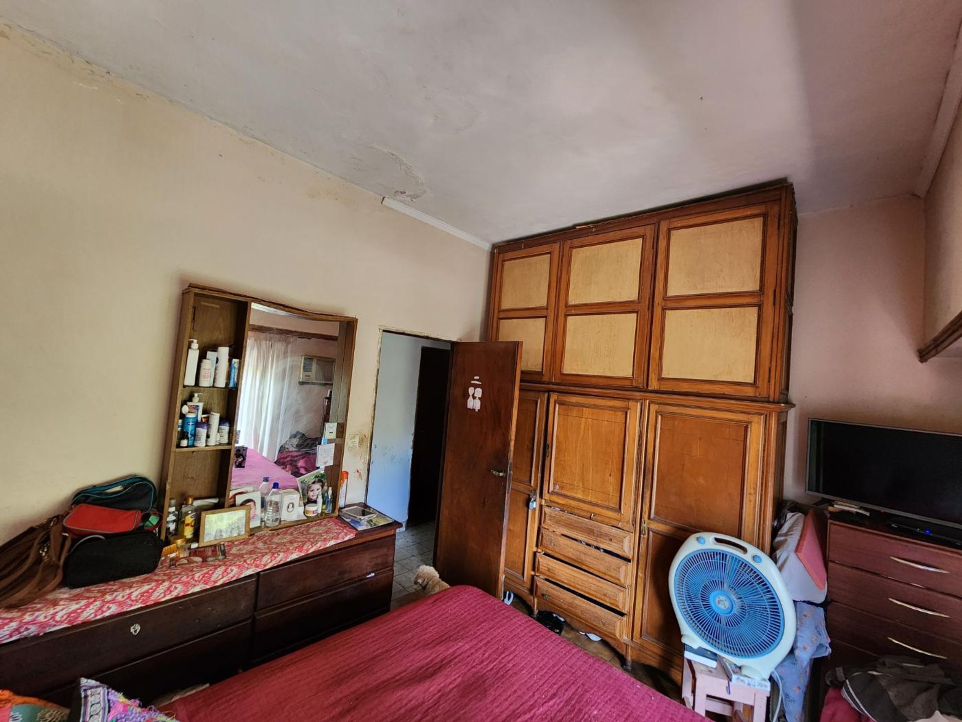 Venta Casa En Esquina Con Terraza