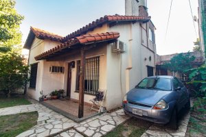 House for Sale in Martinez, Pileta St., Own Lot