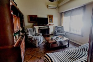 House for Sale in Martinez, Pileta St., Own Lot