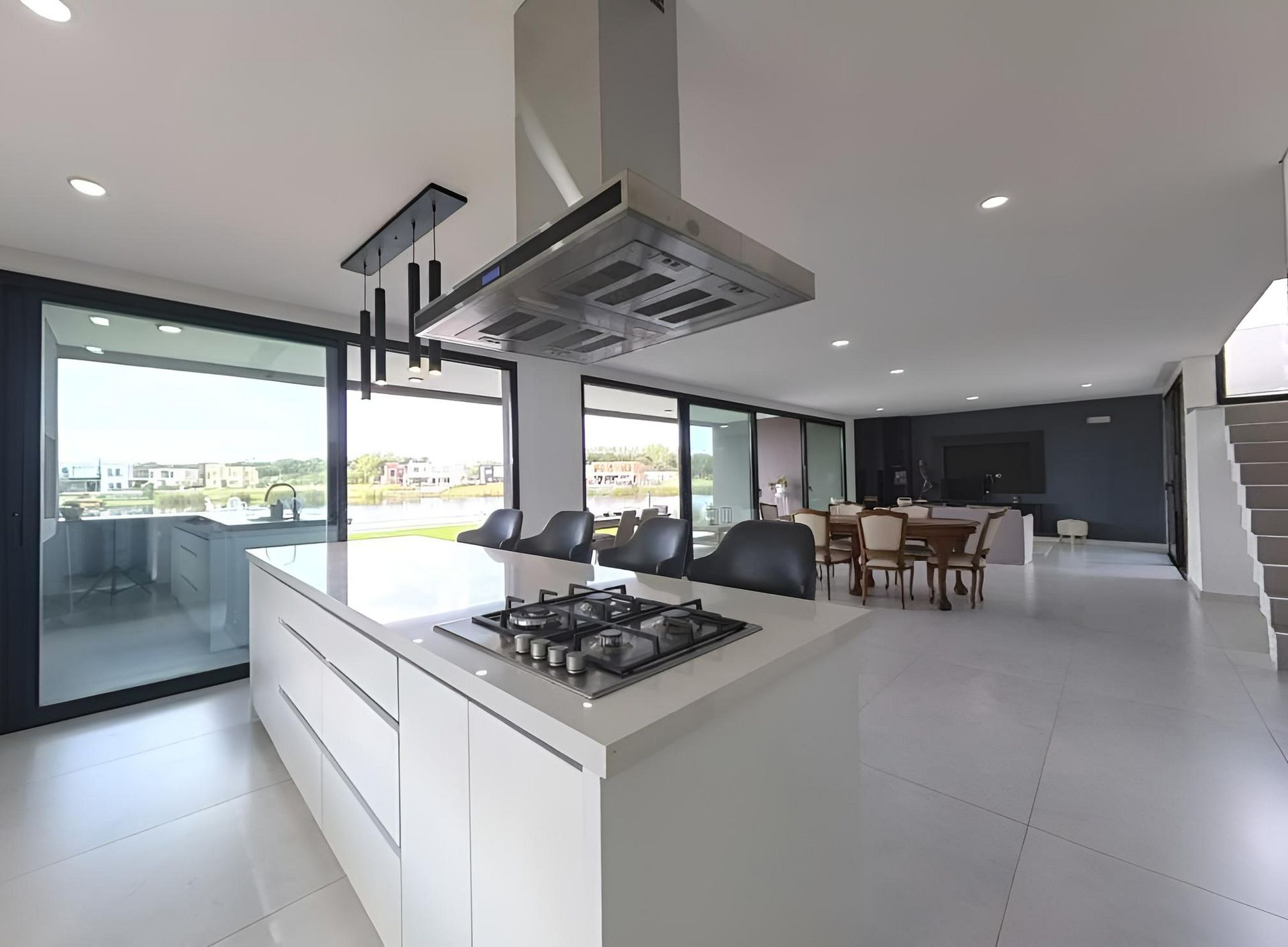Casa En Venta Barrio Santa Ana Oportunidad