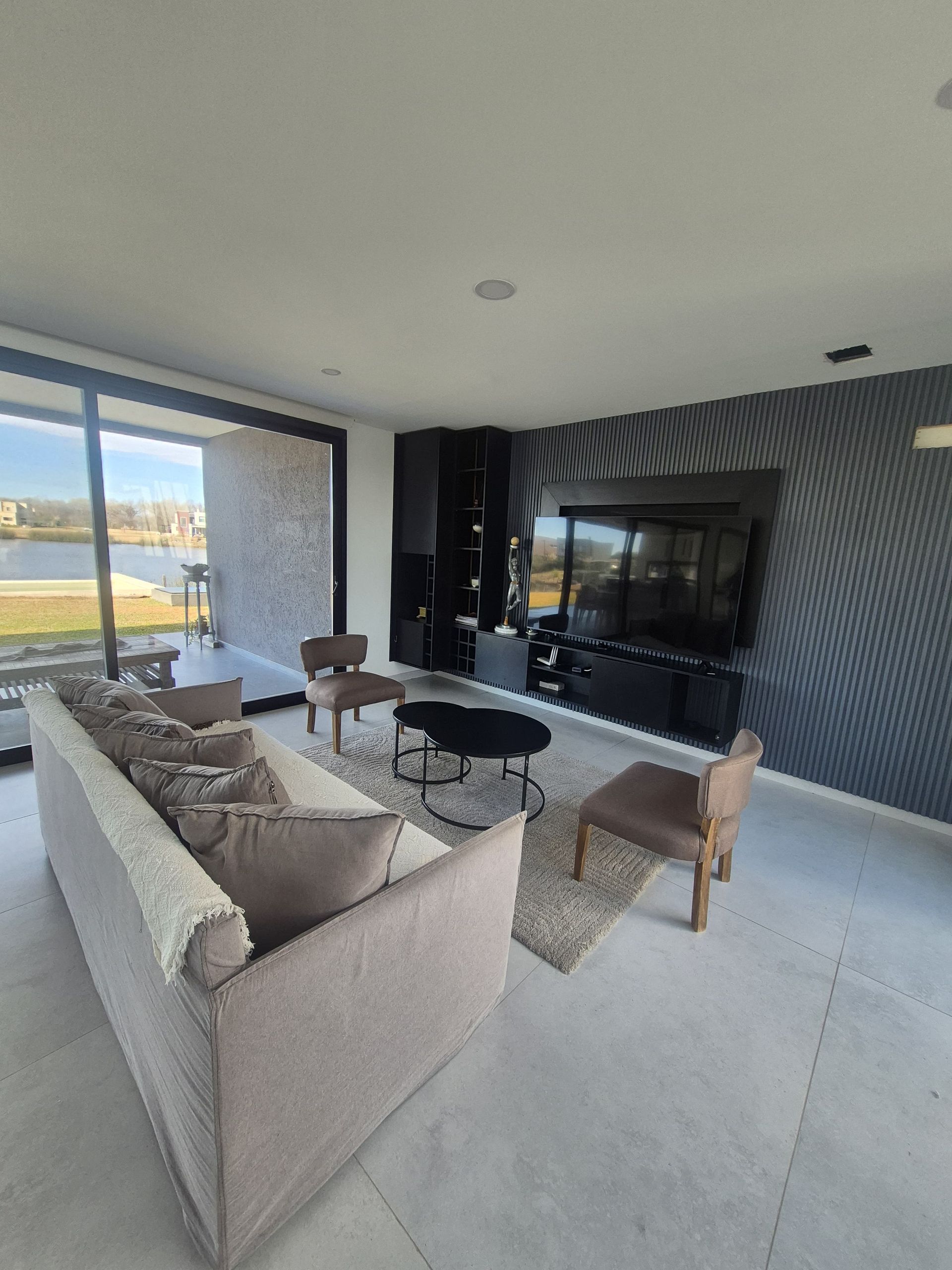 Casa En Venta Barrio Santa Ana Oportunidad
