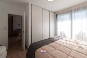 For sale: 2-room Brickell Remeros with balcony, pool