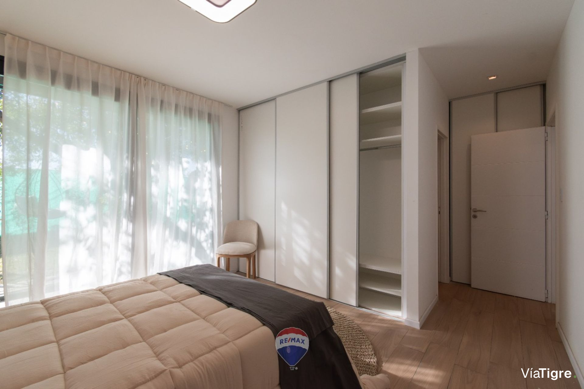 Vende Dos amb. Brickell Remeros balcón pileta sum