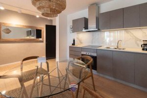 Sale: 2-room Brickell Remeros, balcony, pool, sum