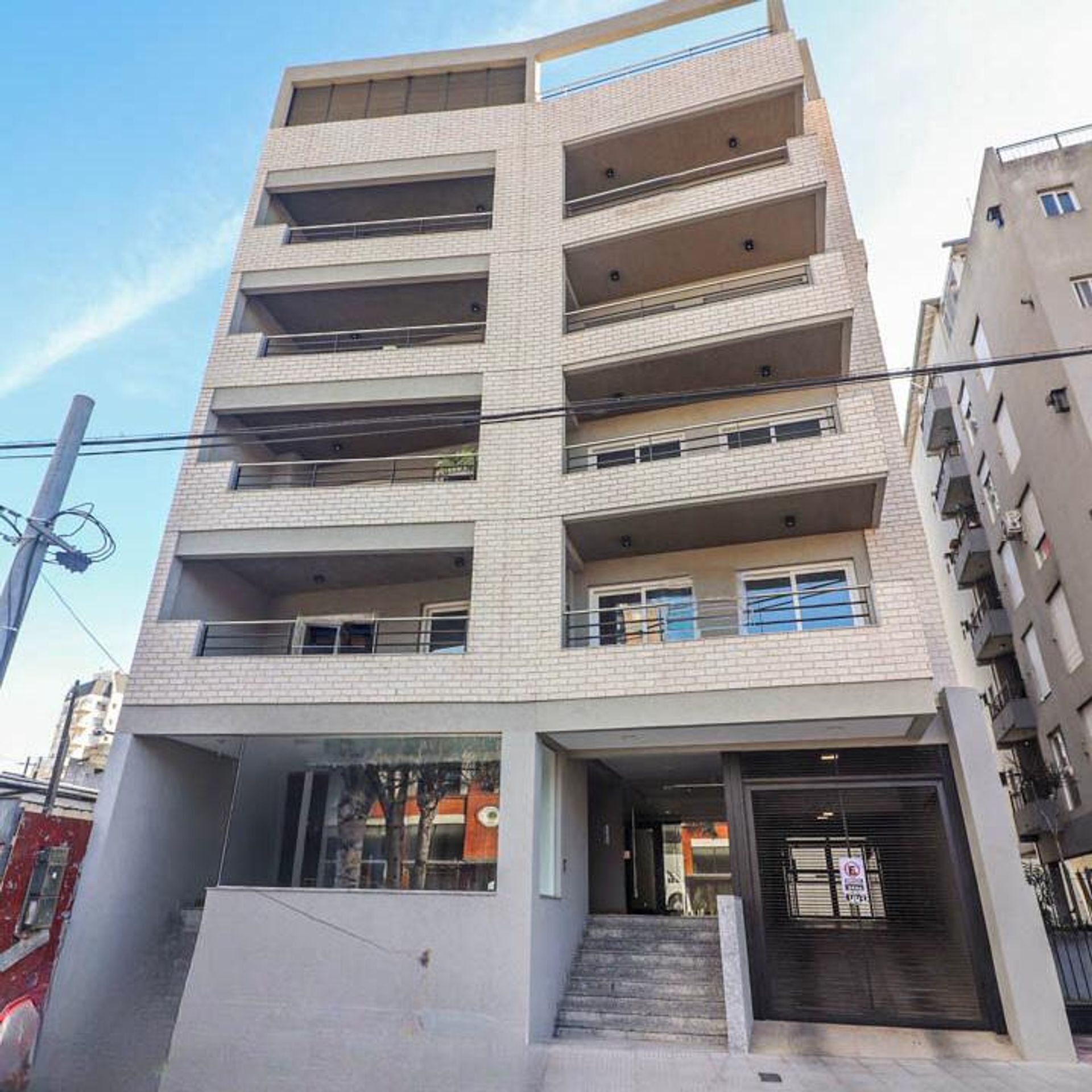Venta Dpto monoambiente Tigre centro con Cochera