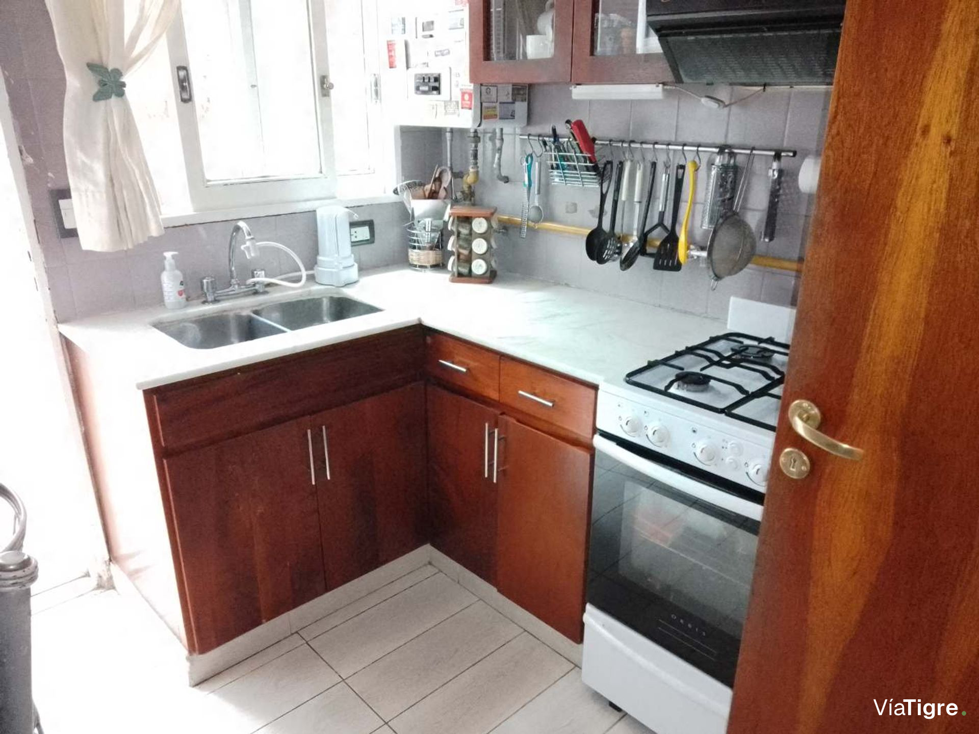 Venta Depto 2 Amb C/ Cochera Cubierta - San Isidro