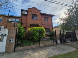 Venta Casa Multifamiliar, 3 Prop Troncos Del Talar