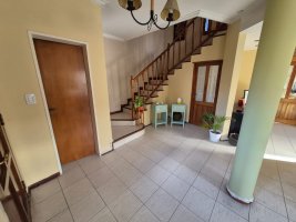 Venta Casa Multifamiliar, 3 Prop Troncos Del Talar
