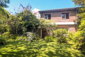 House for Sale in Olivos, Lot 665 m2, Olivos Gol
