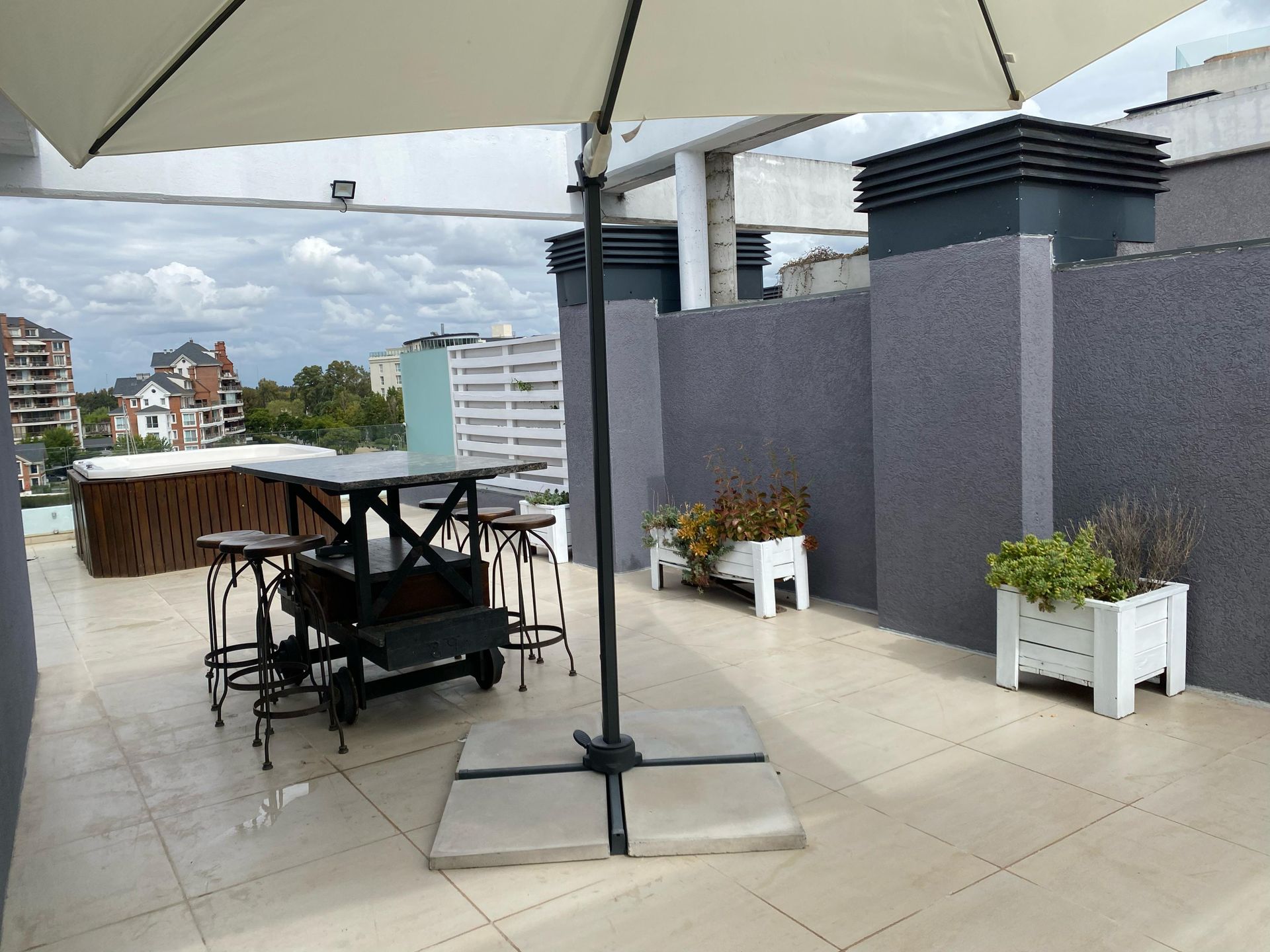 Depto Venta Vista Bahia Nordelta Terraza Jacuzzi