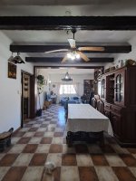 Sale: Ph Munro, 4‑room apartment with garage and terrace – credit available