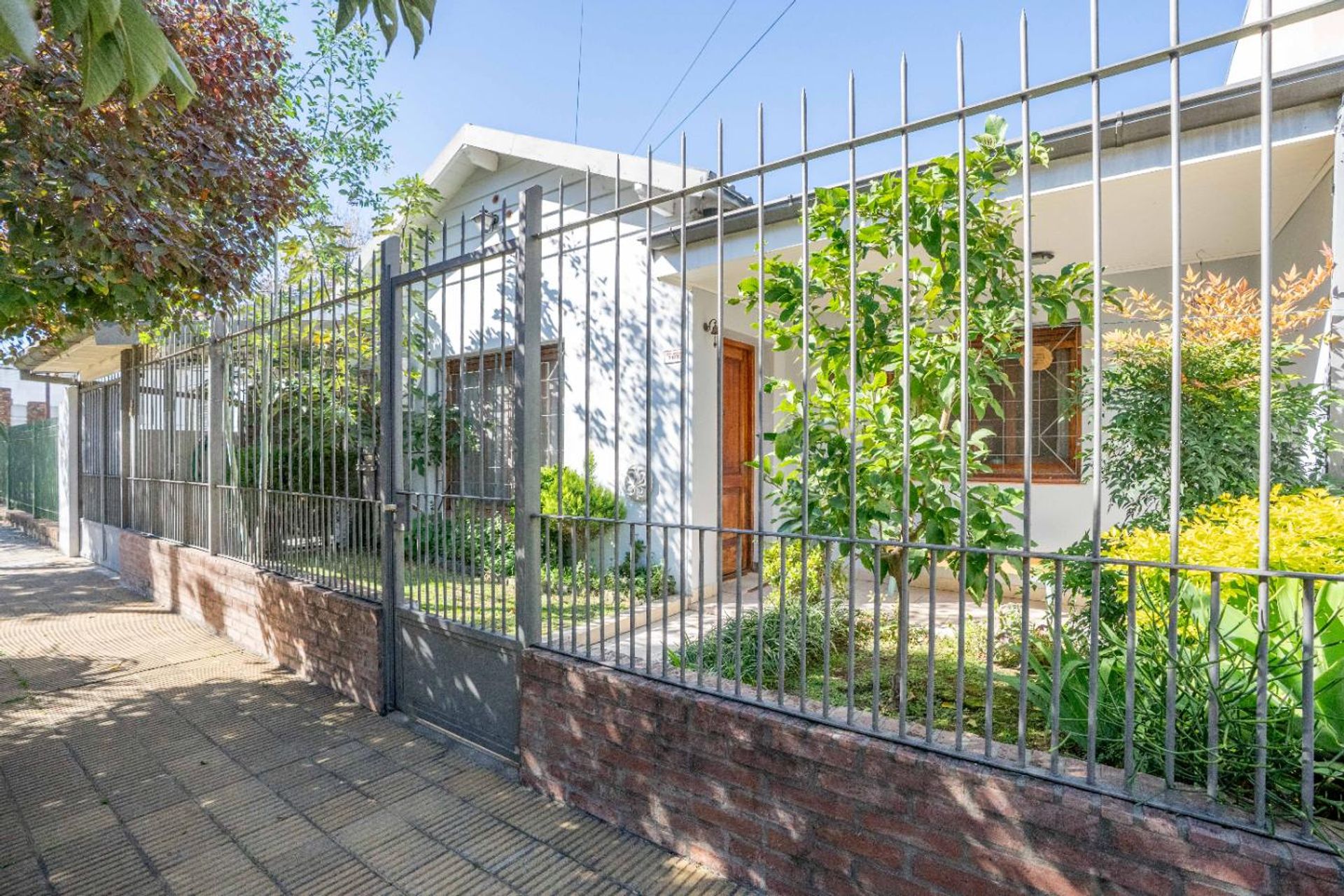 Venta Casa Apto Credito Con Patio En Olivos