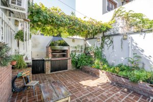 House/Apartment for Sale with Credit, Patio, Olivos