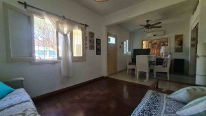 House for Sale: 4 rooms, Garage, Garden, Pool, Tigre