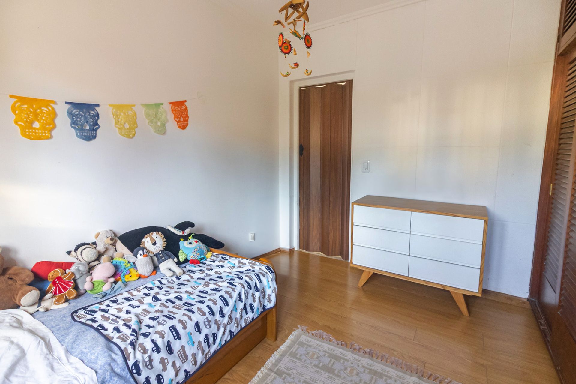 Venta Casa 4 Dormitorios Jardin Tigre - Potencial