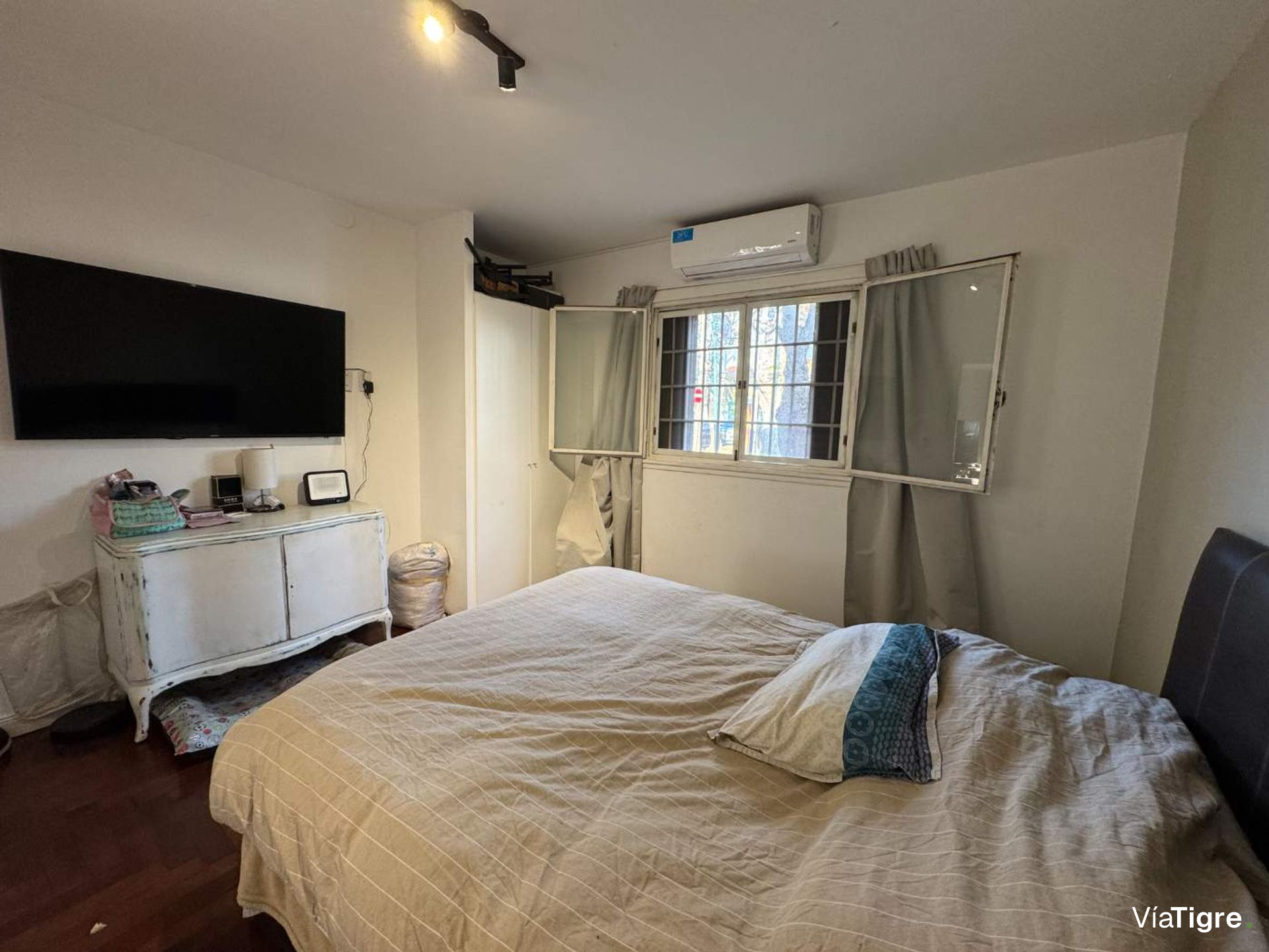 Casa Venta 3 ambientes, jardin, Beccar cerca av.