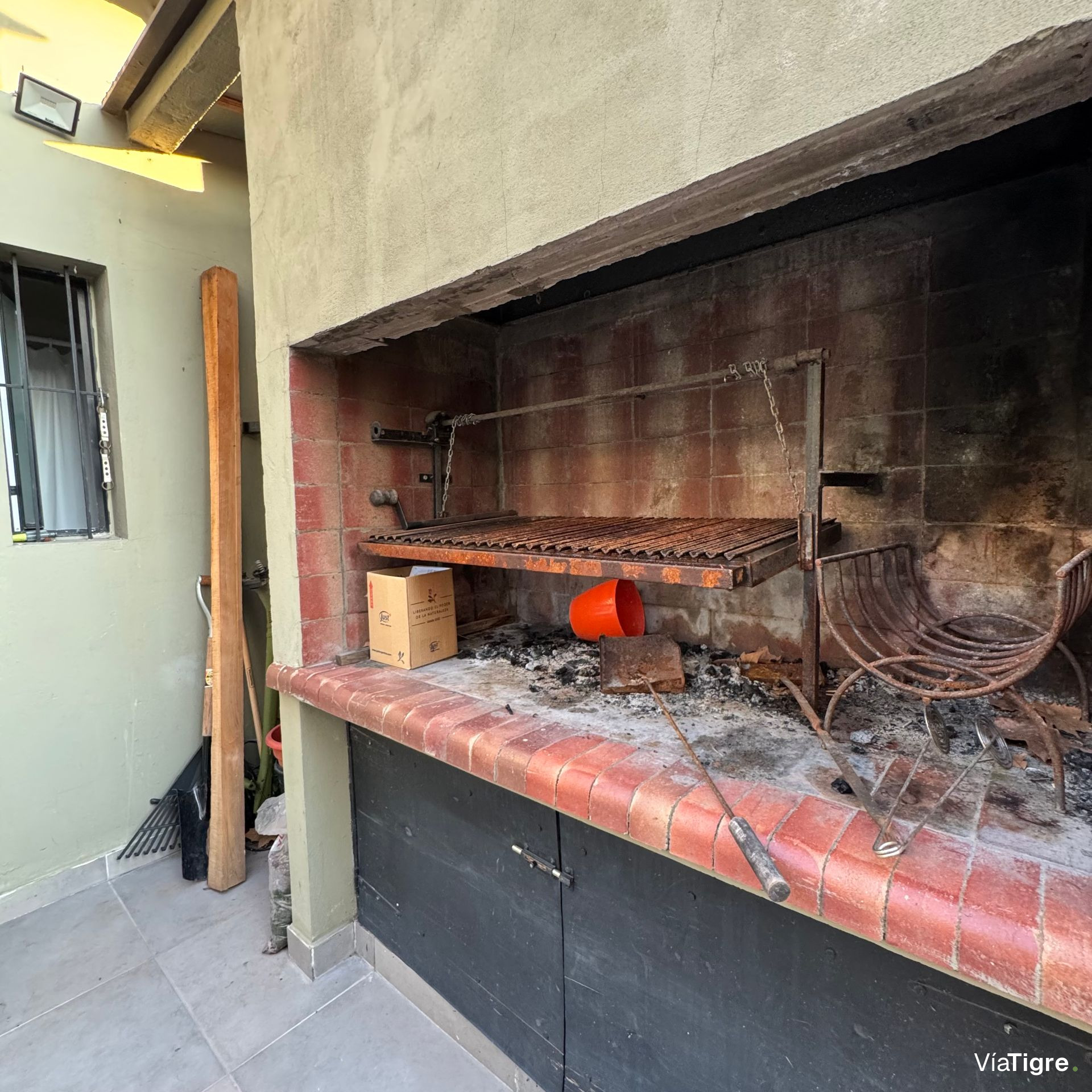 Casa Venta 3 ambientes, jardin, Beccar cerca av.