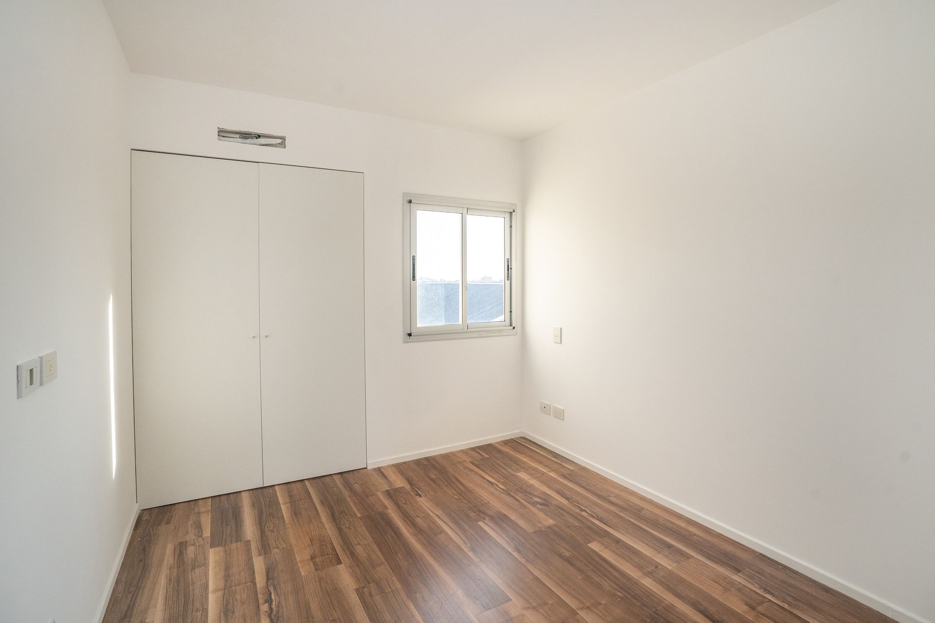Duplex Ampliable Con Dos Cocheras Y Pileta