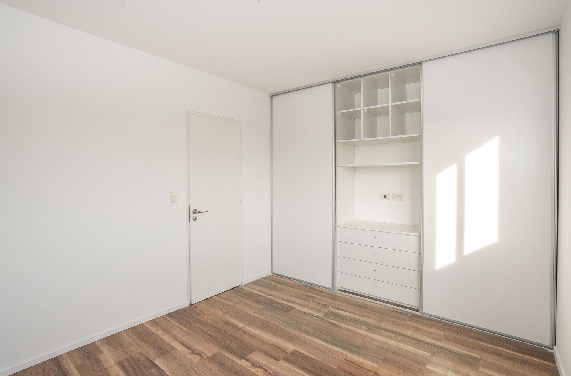 Duplex 2 Ambientes Ampliable Con Cochera
