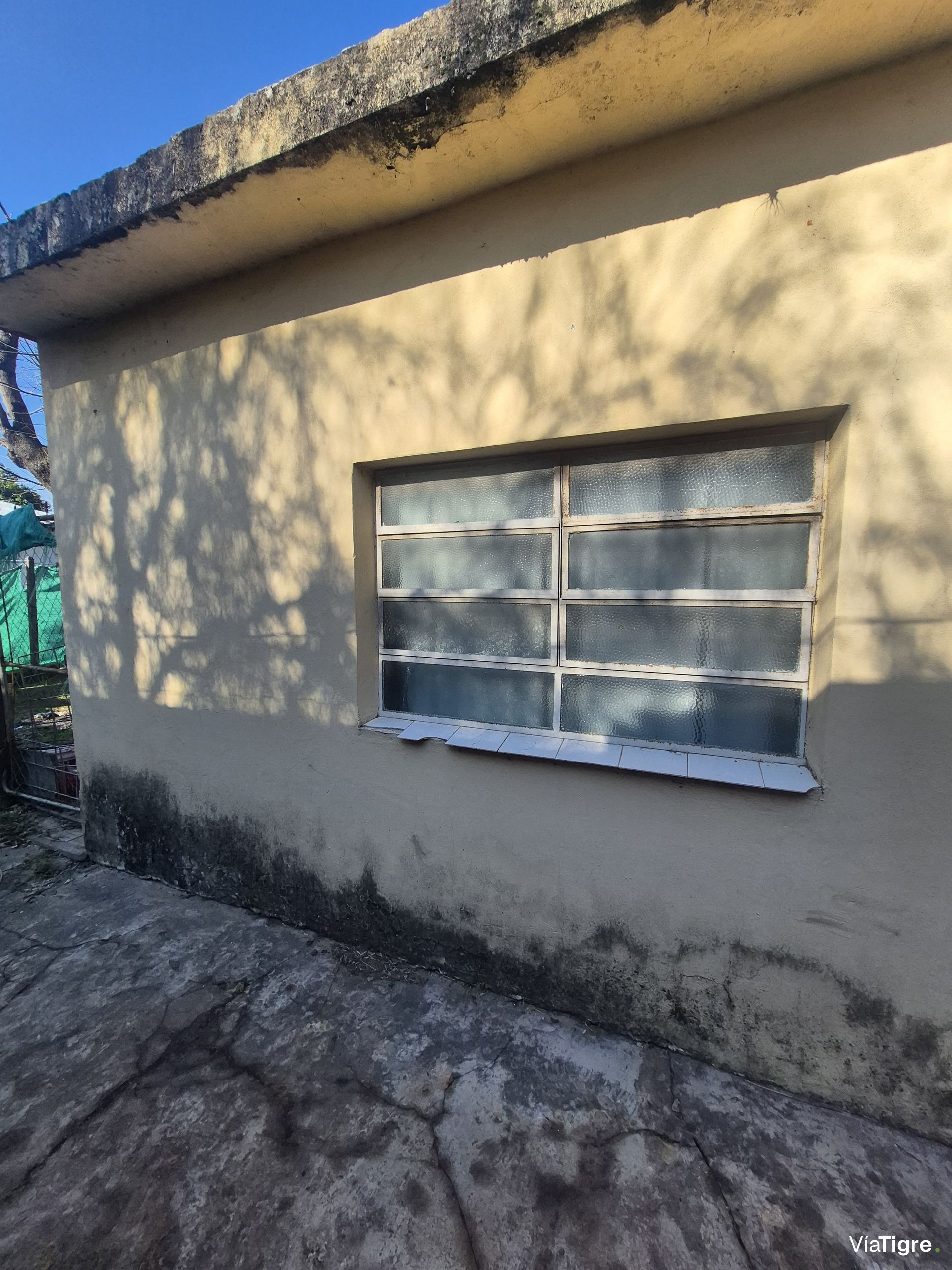 Casa En Venta De 4 Amb En Benavidez Centro