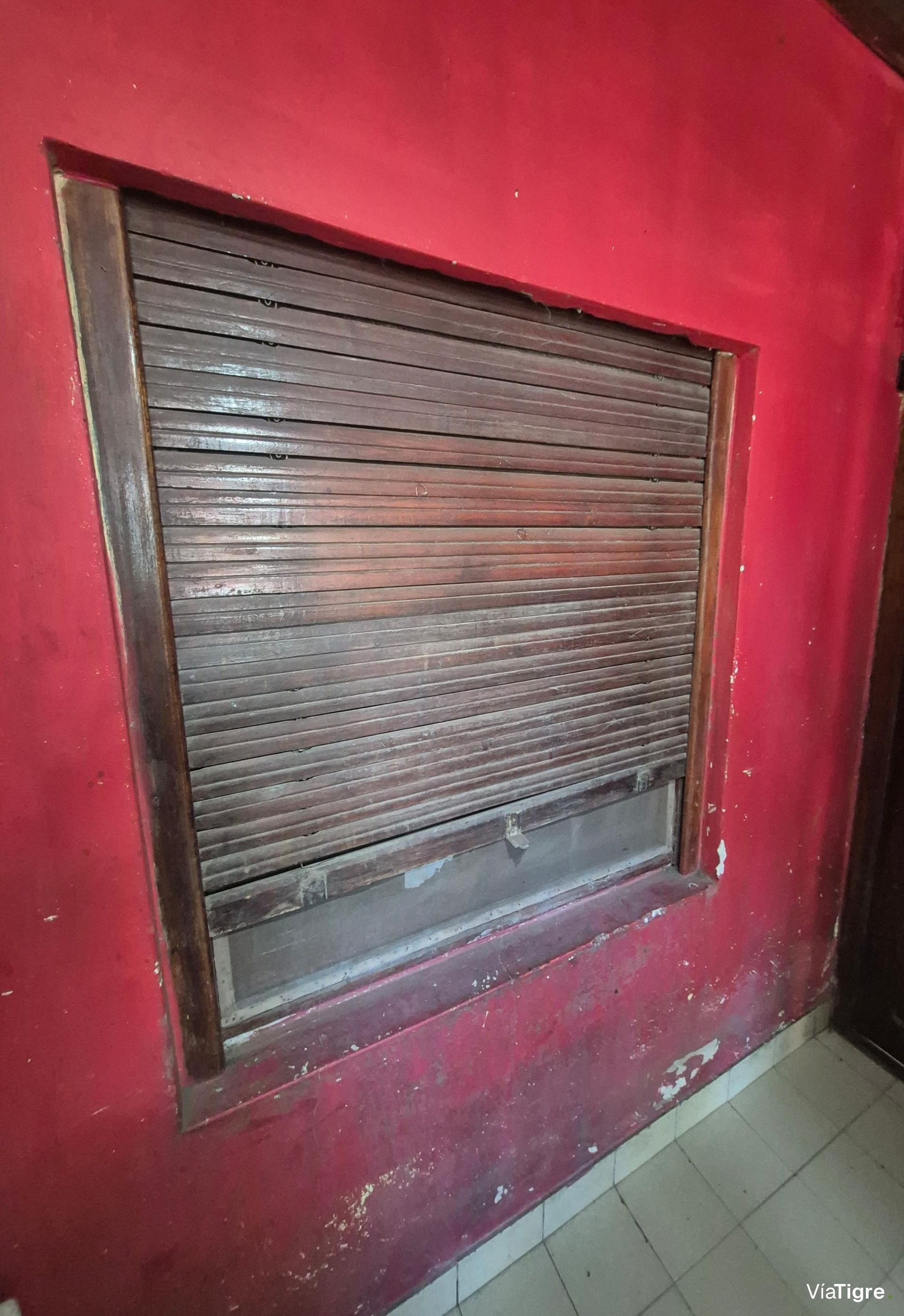Casa En Venta De 4 Amb En Benavidez Centro
