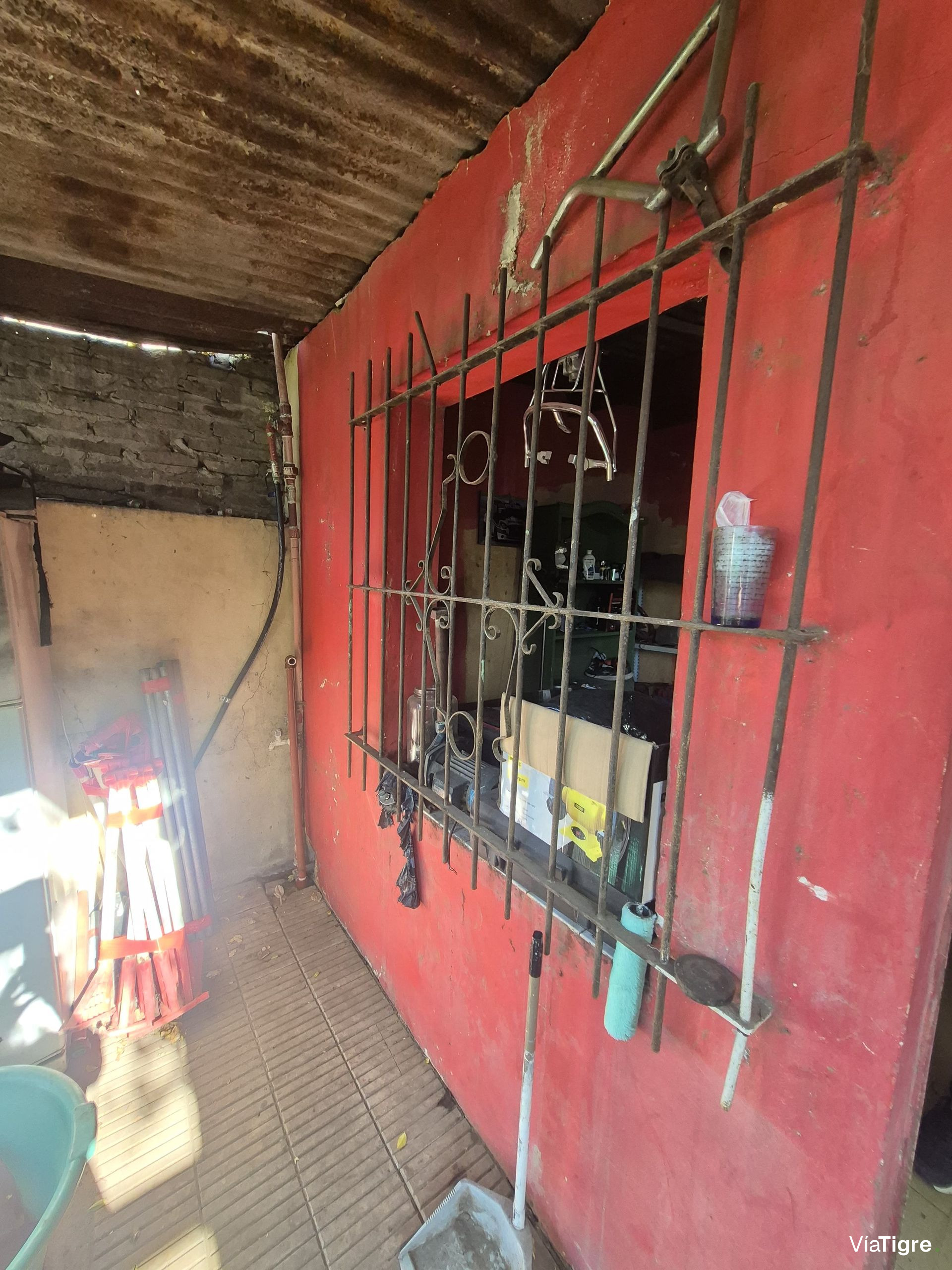 Casa En Venta De 4 Amb En Benavidez Centro