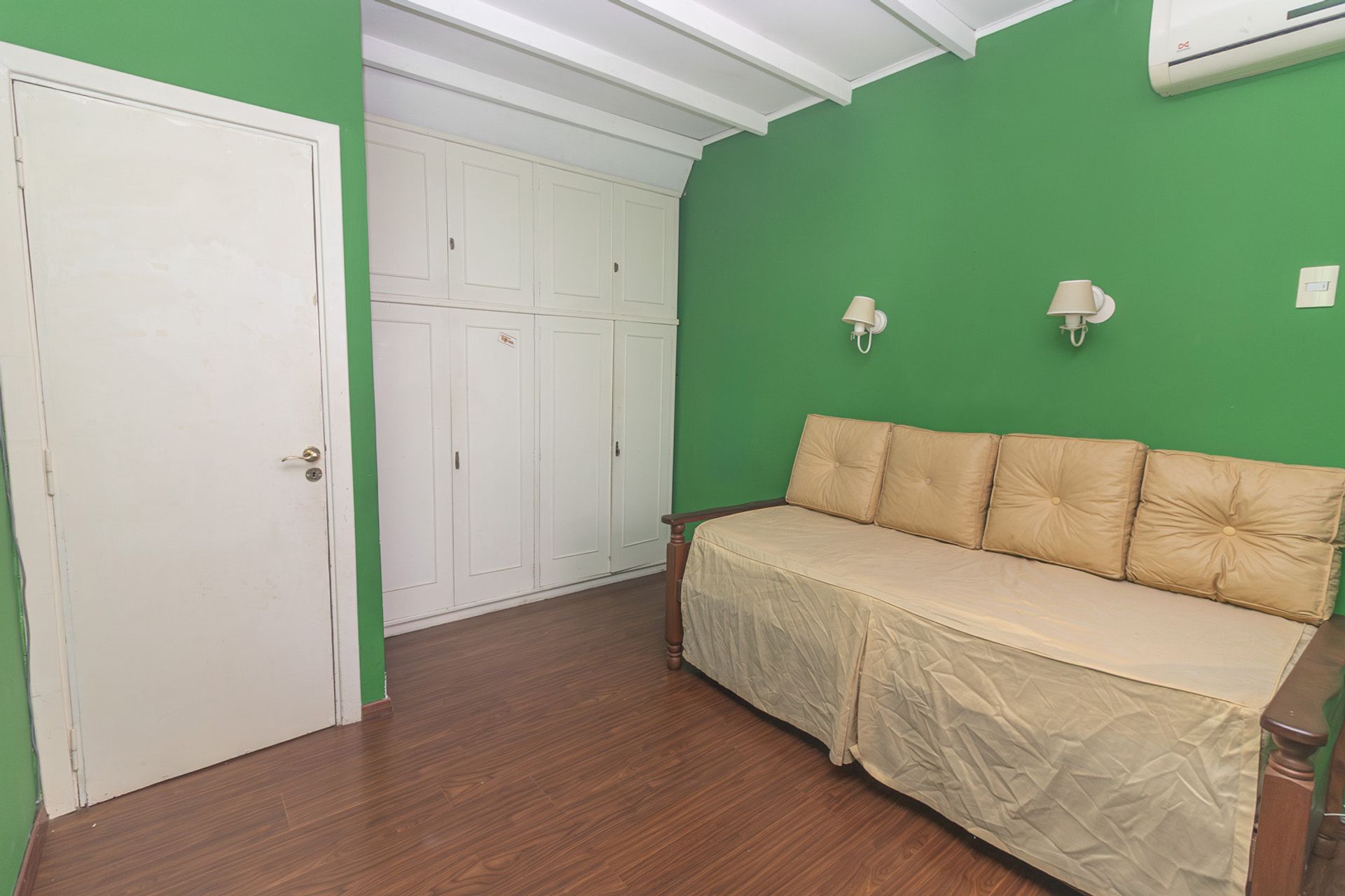 Venta Casa 4 Ambientes En La Lucila - Apto Credito