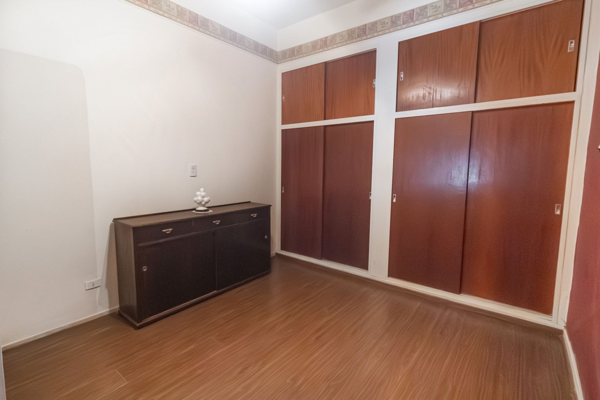 Venta Casa 4 Ambientes En La Lucila - Apto Credito