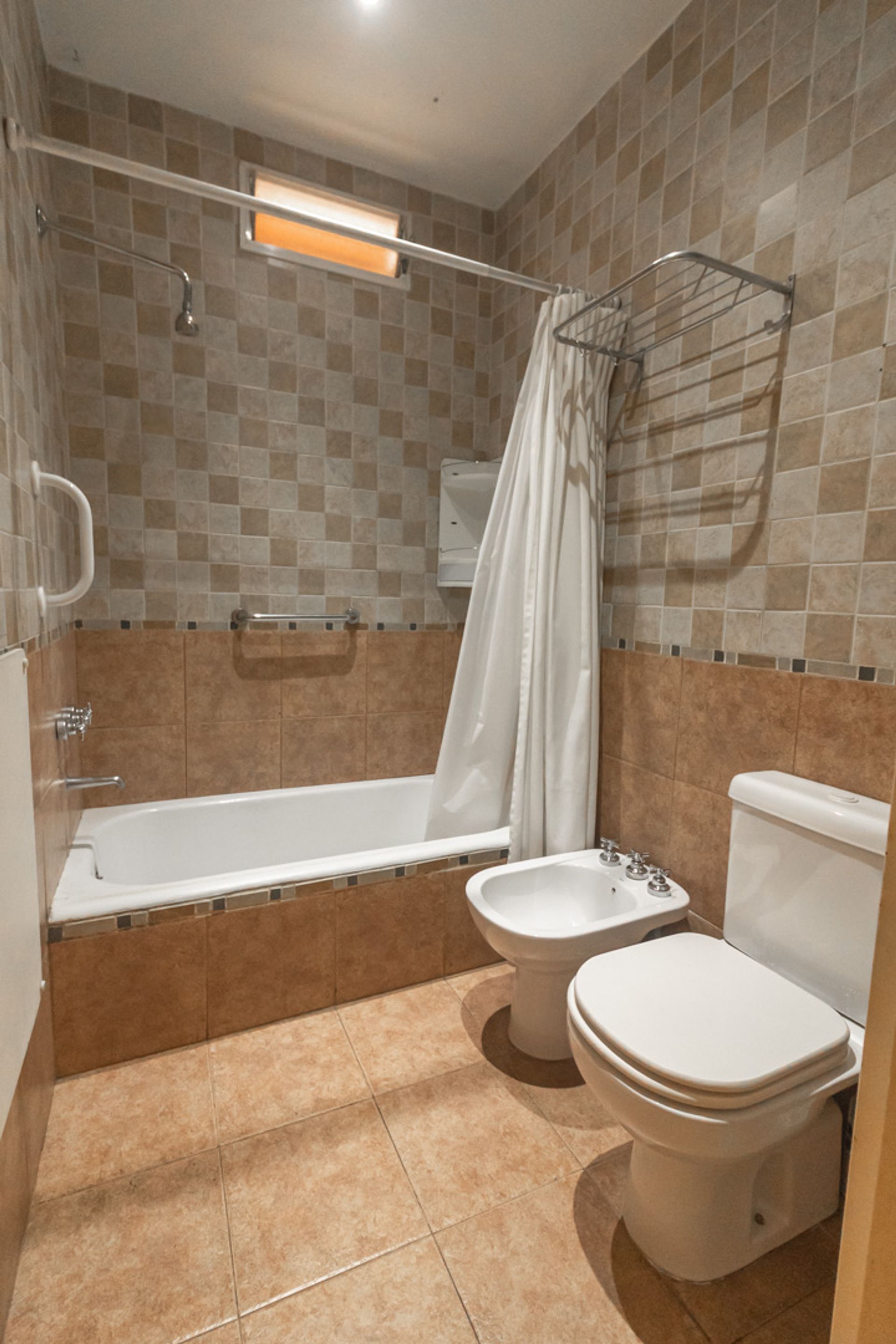 Venta Casa 4 Ambientes En La Lucila - Apto Credito