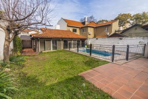 Venta Casa 4 Ambientes La Lucila Pileta