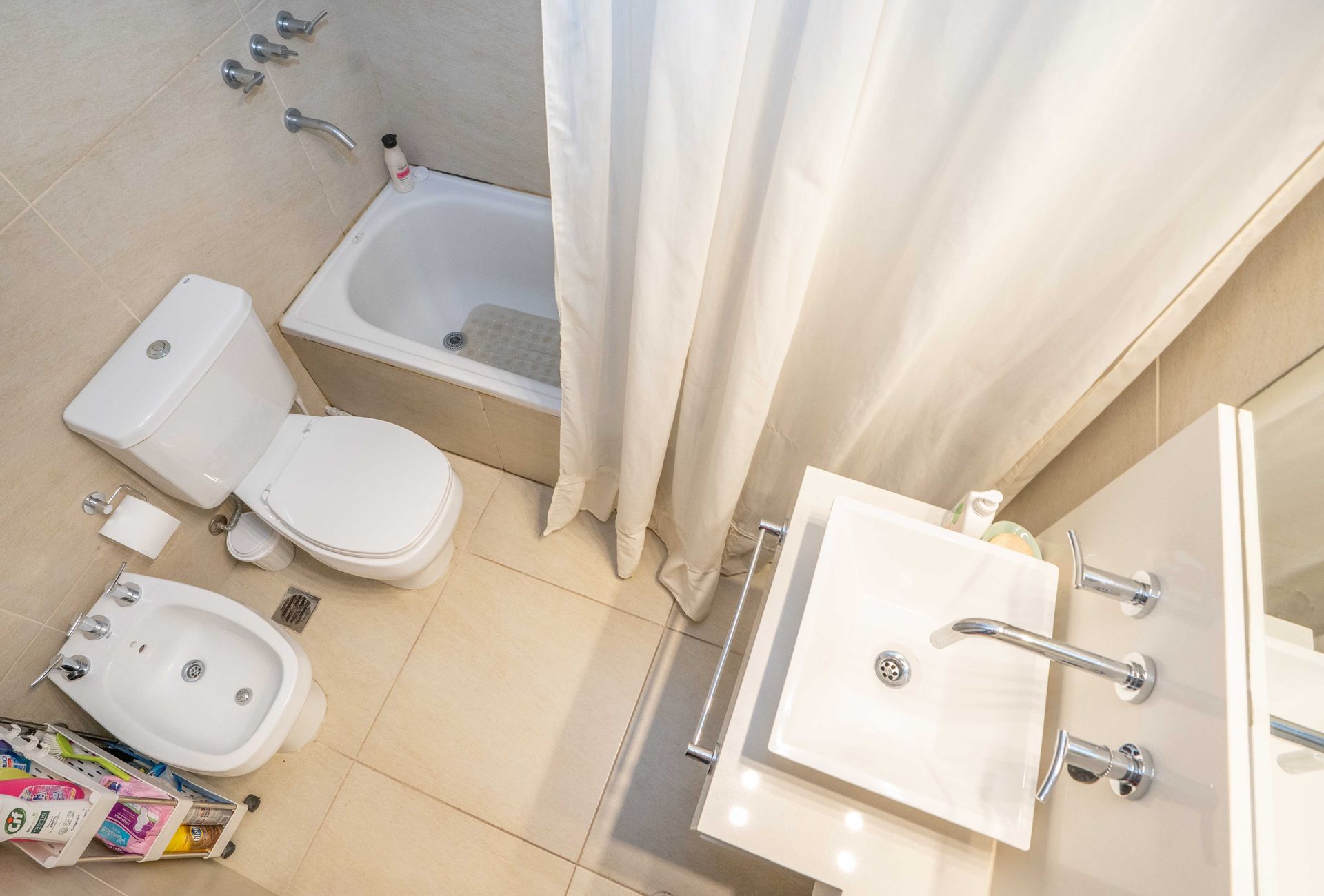 Departamento 2 ambientes venta jardin cochera