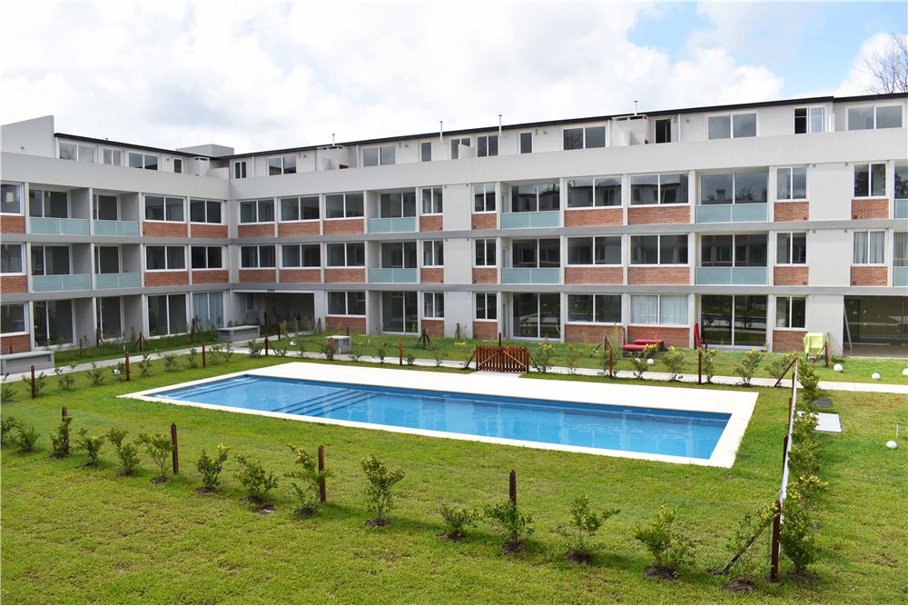 Departamento 2 ambientes venta jardin cochera