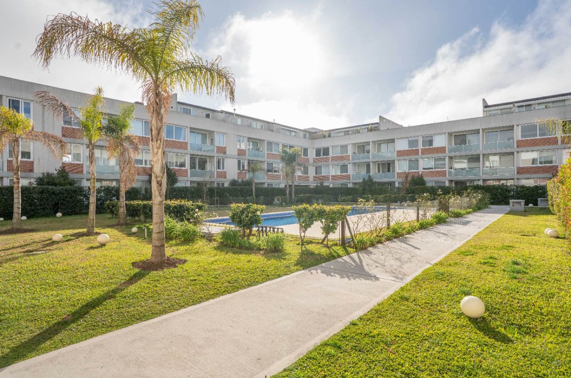 Departamento 2 ambientes venta jardin cochera